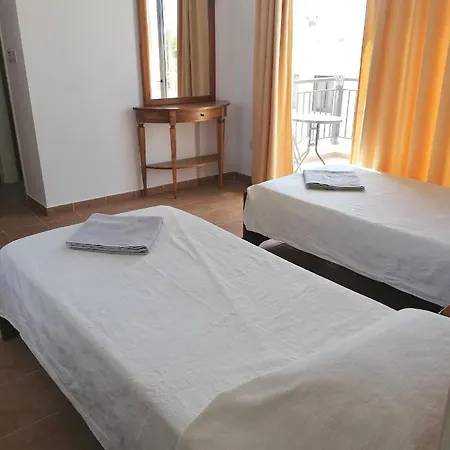 Spacious 3 Bedroom Private Pool Villa *