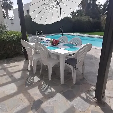 빌라 Spacious 3 Bedroom Private Pool